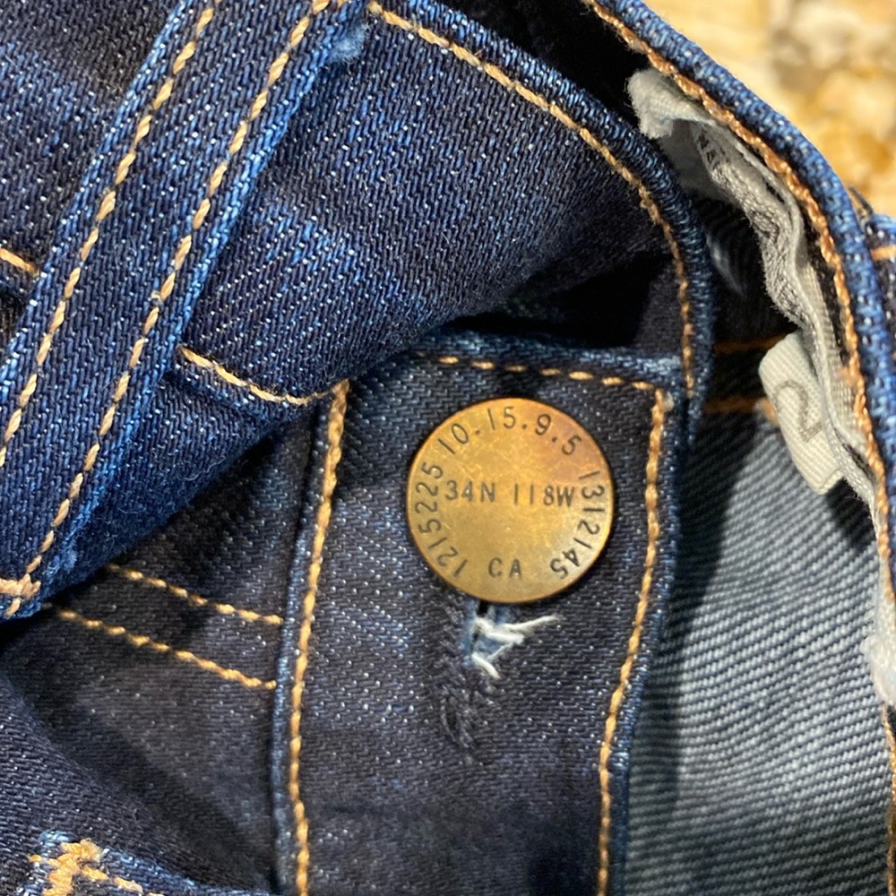 Current/Elliott Jeans - Picture 3 of 12